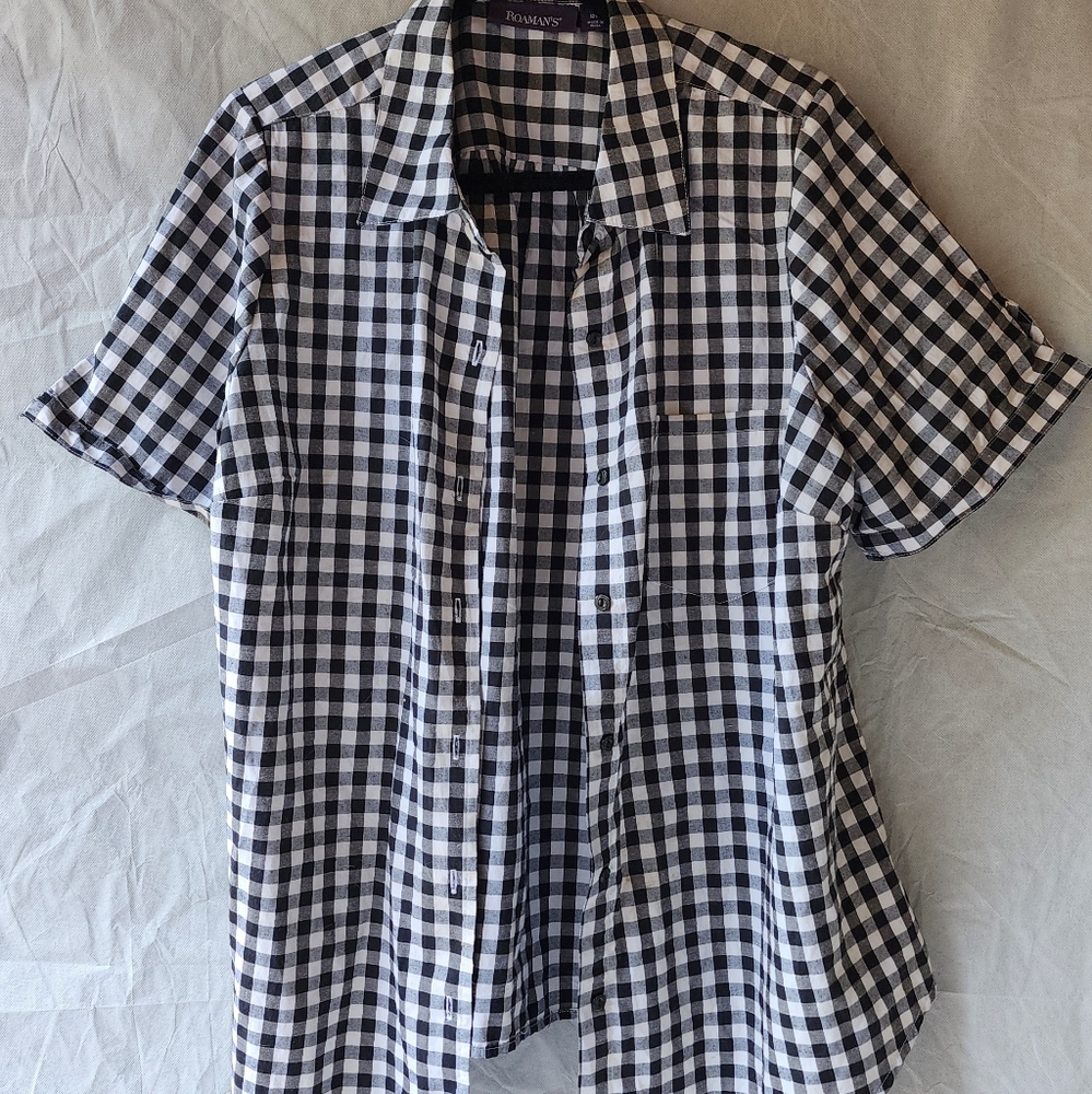 Checkered Roman's button up